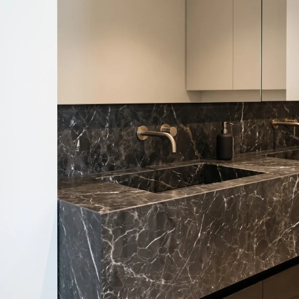Marble Slab - Iris Black - Evran Natural Stone